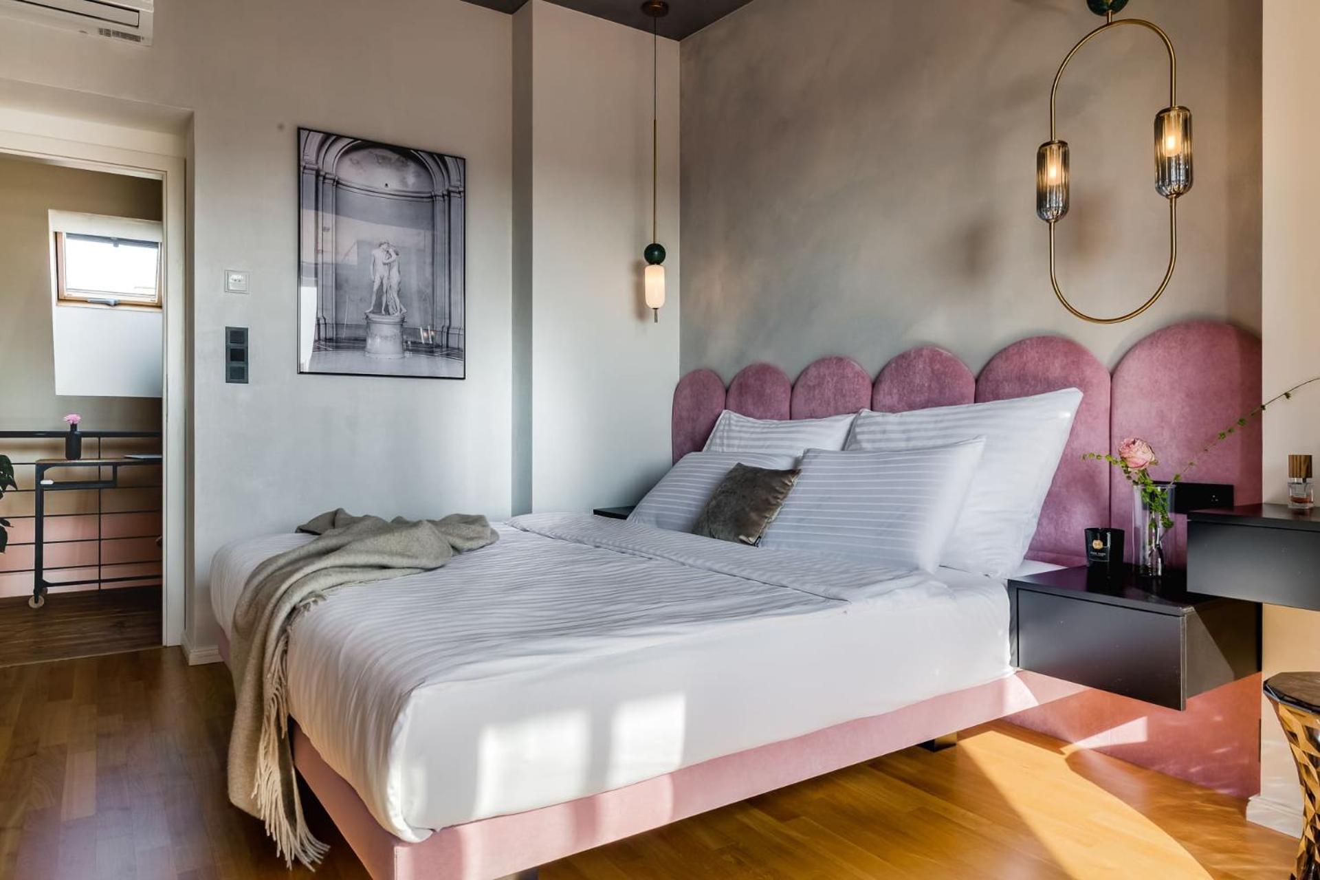 Prague Days - Sunny Riverside Apartments With Terraces Bagian luar foto