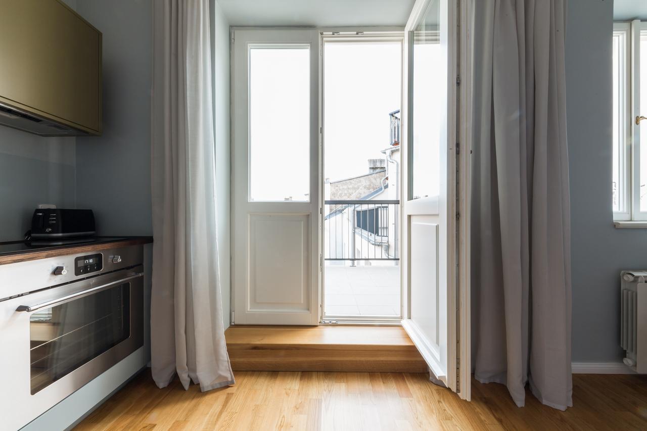 Prague Days - Sunny Riverside Apartments With Terraces Bagian luar foto